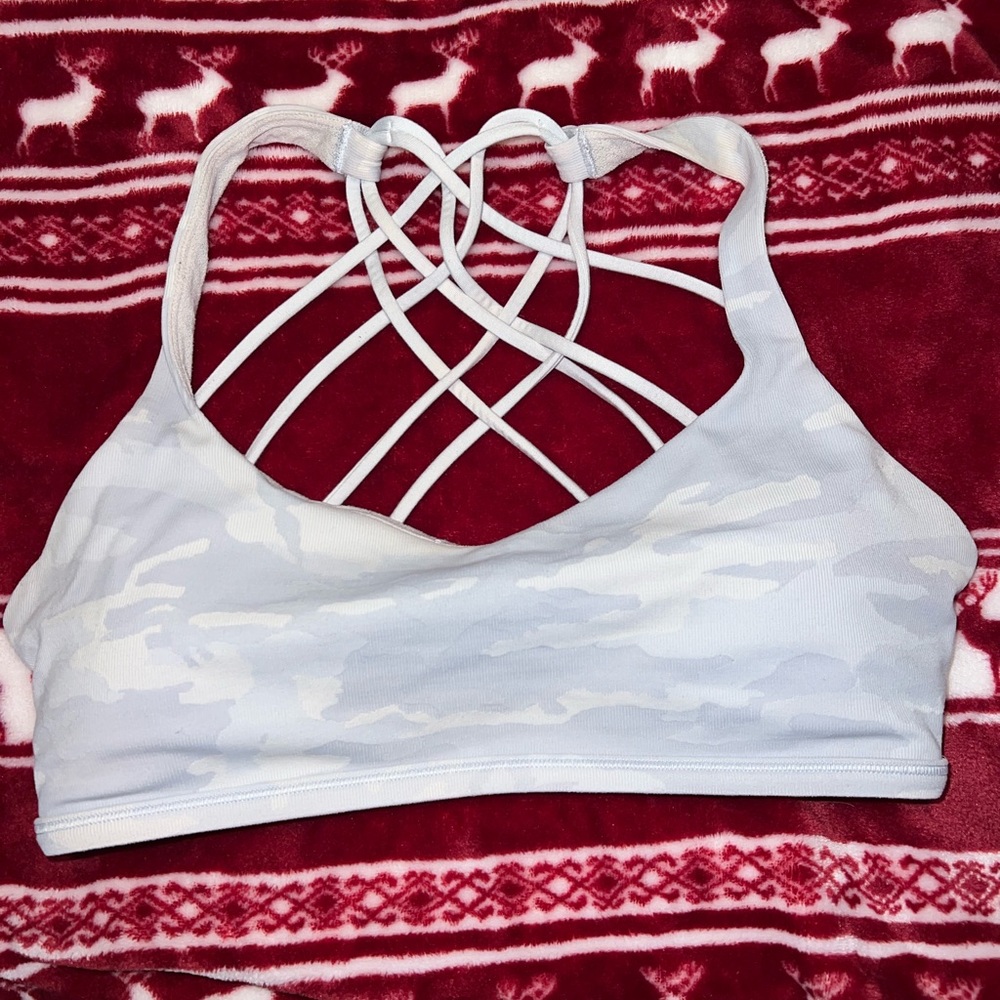 Lululemon Free To Be Wild Bra